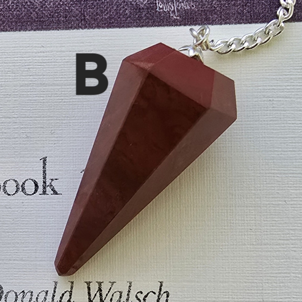 Beautiful Red Jasper Pendulum - Picture 2 of 2